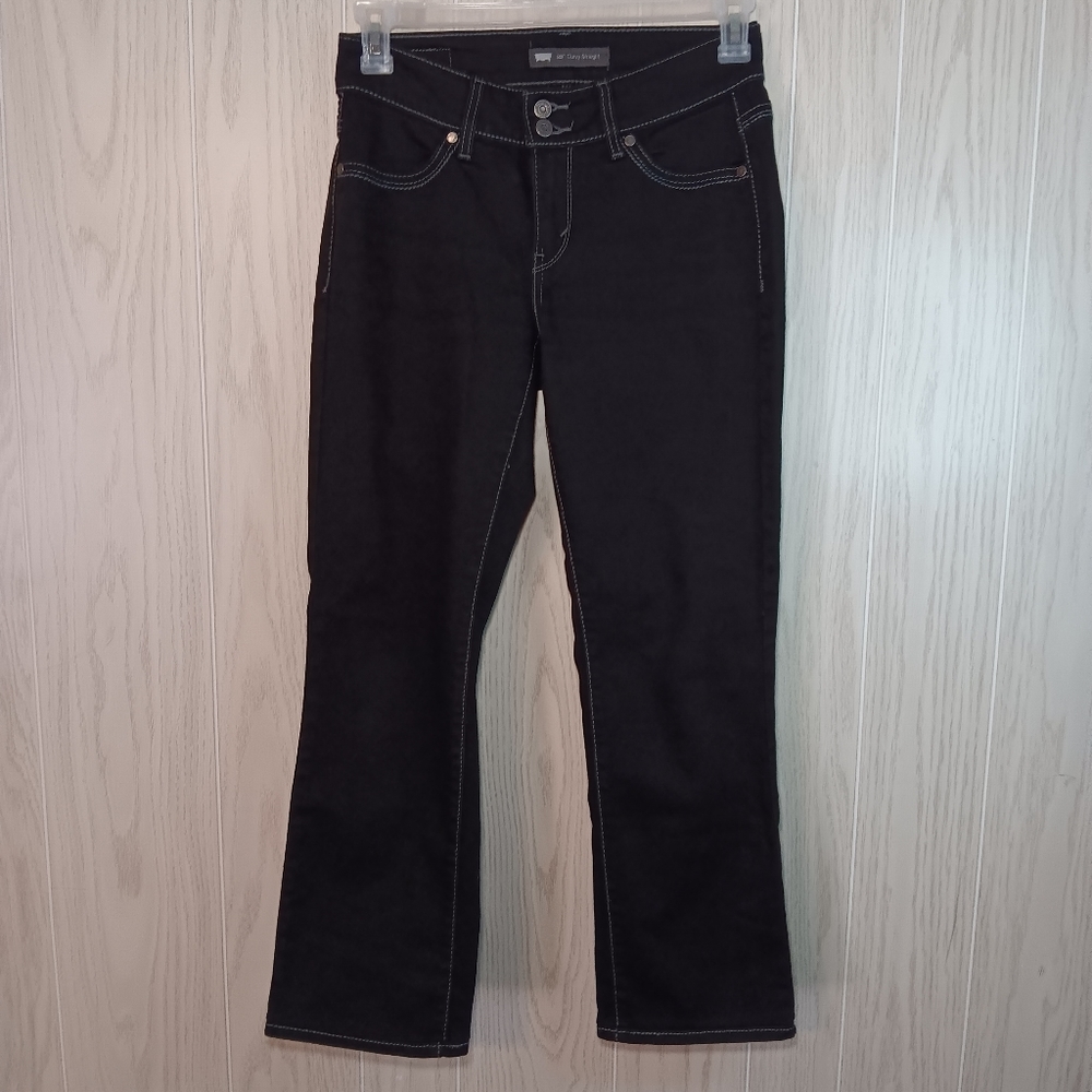 Levi's 529 Curvy Staight black pant Waist 31 inches.